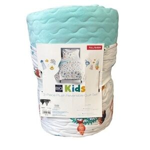 NEW THE BIG ONE KIDS- FULL / QUEEN-  3 PC. PLUSH / FLEECE REVERSIBLE QUILT SET~